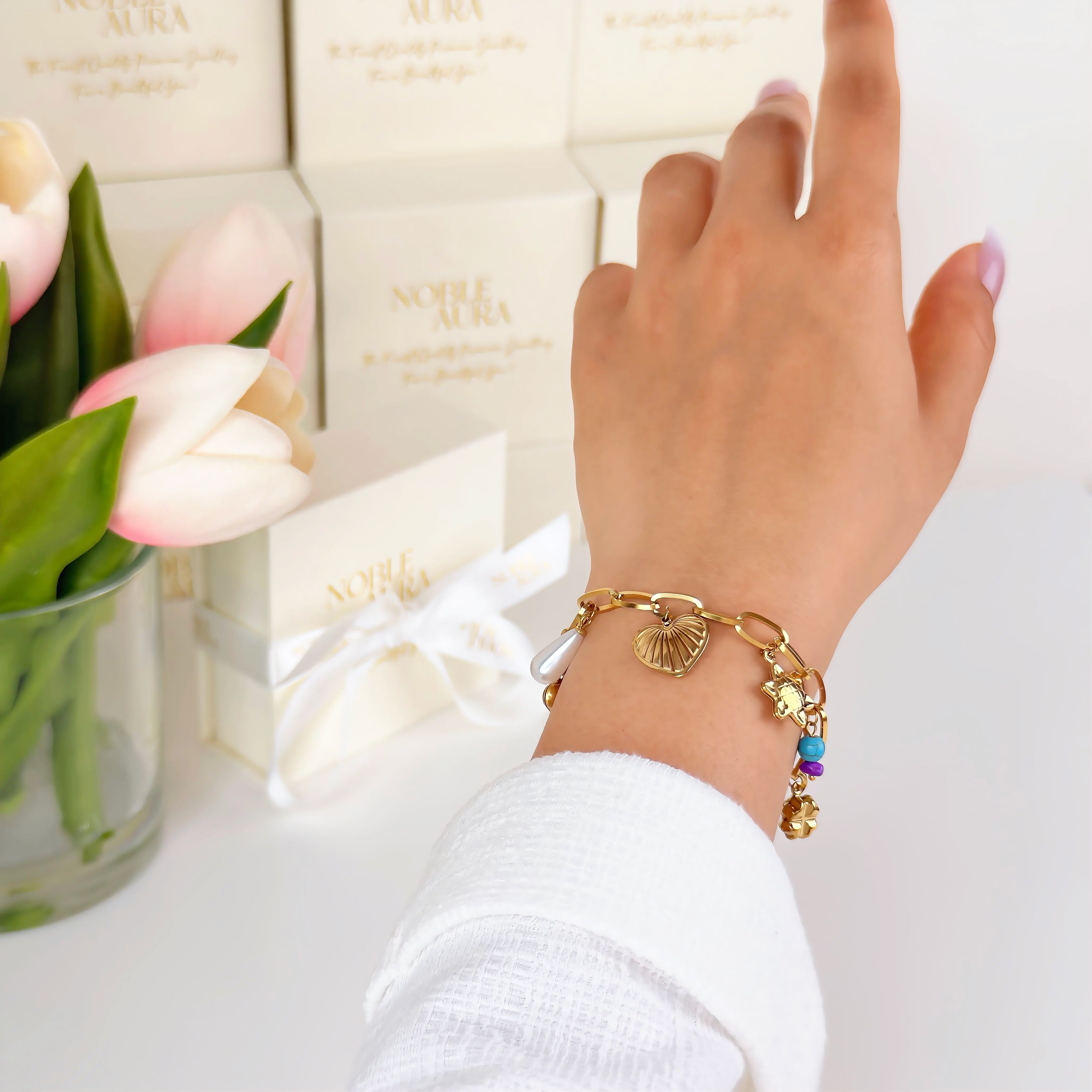 Gold Heart Charm Bracelet Waterproof Tarnish-Free Charm Bracelet