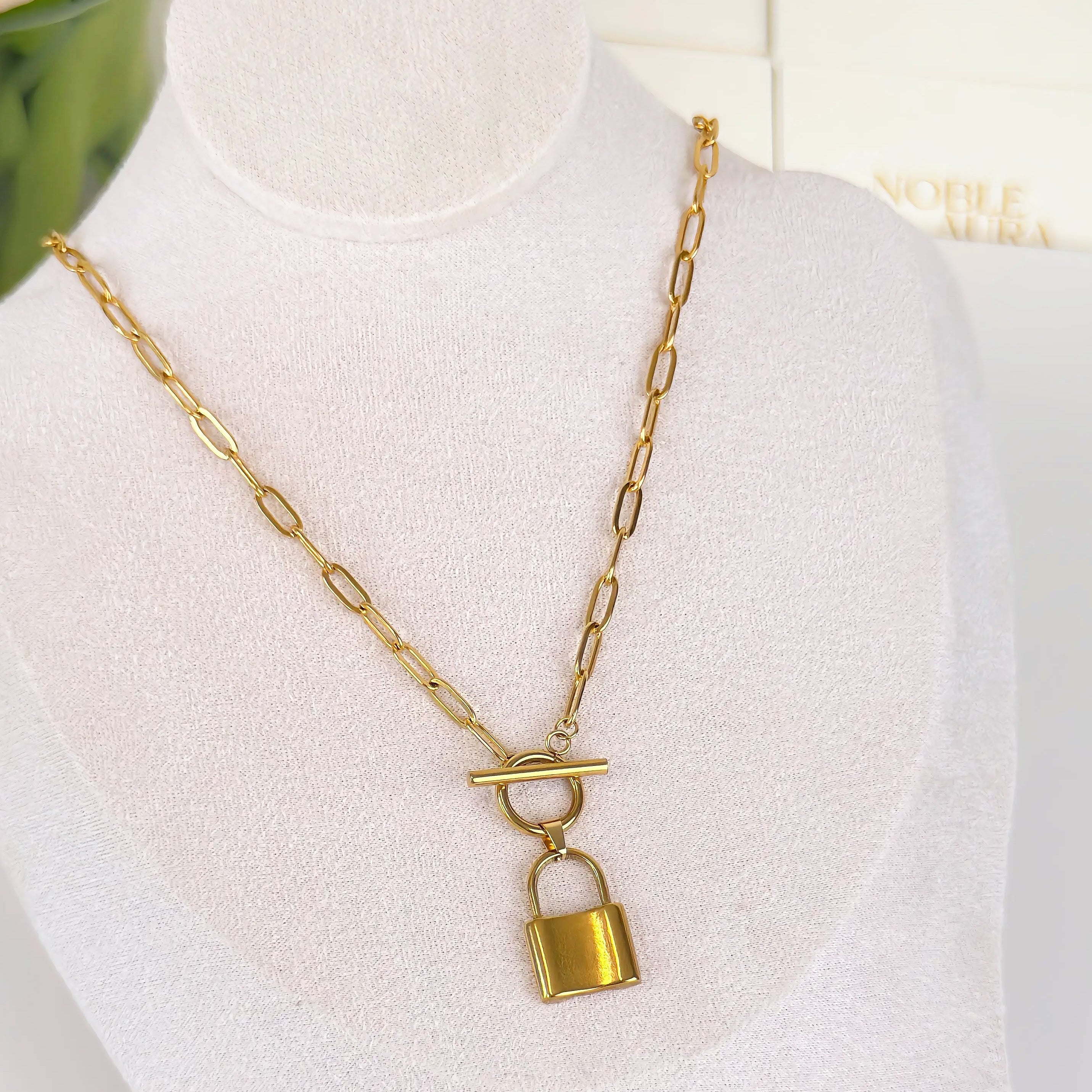 Gold Padlock Necklace Waterproof Tarnish-Free Necklace With T Bar Detail