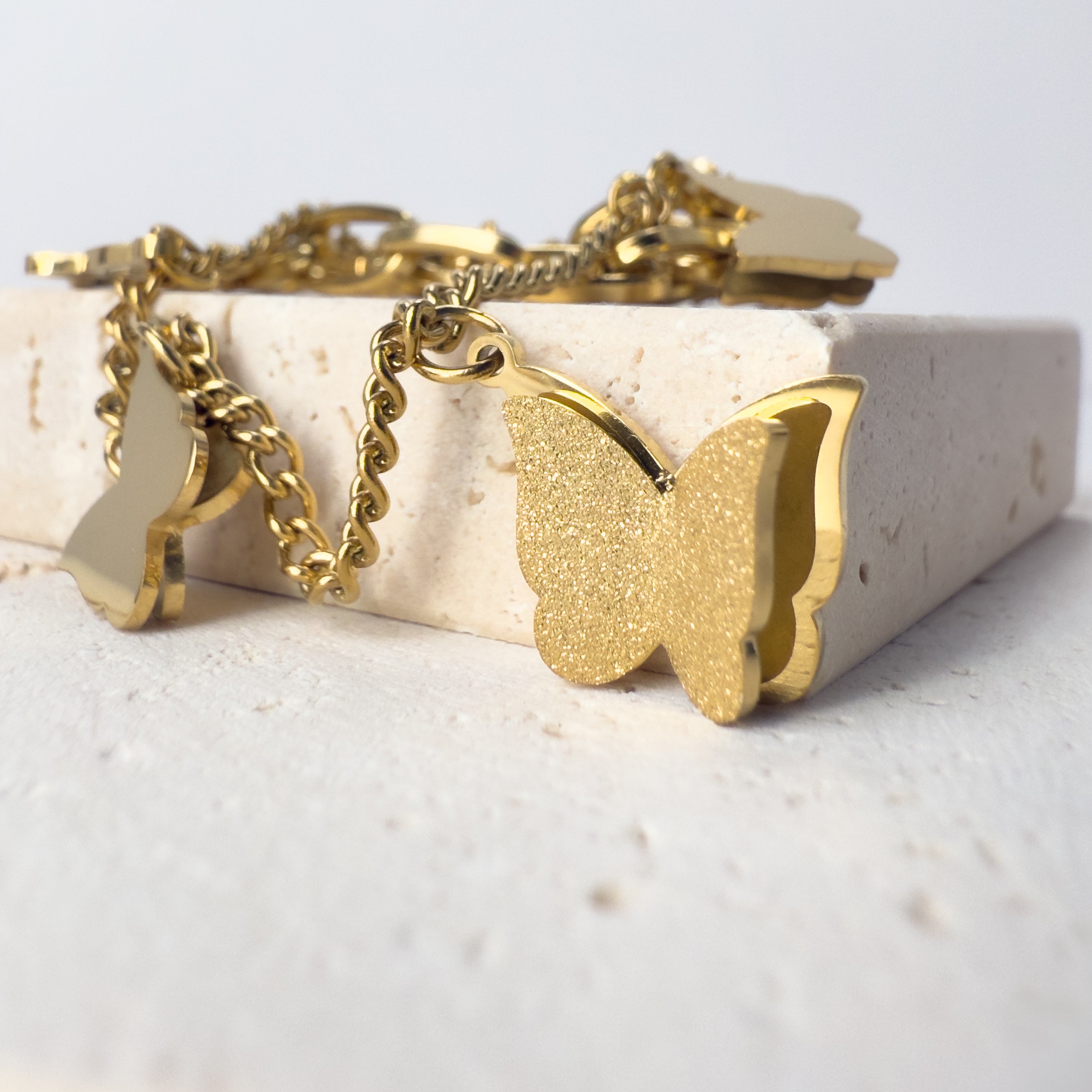 Papillon d’Or – Gold Butterfly Charm Bracelet