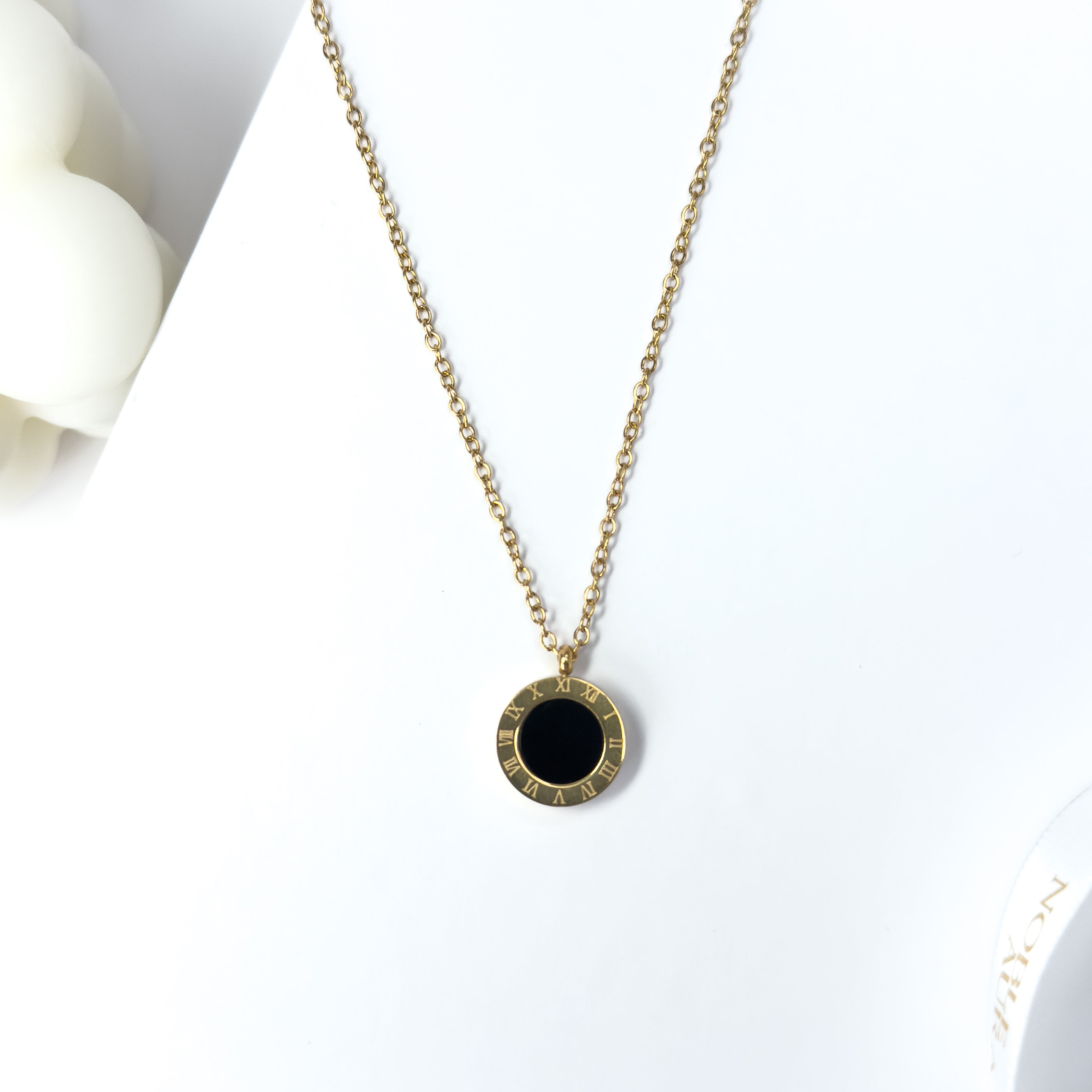 Roman Elegance Pendant Necklace