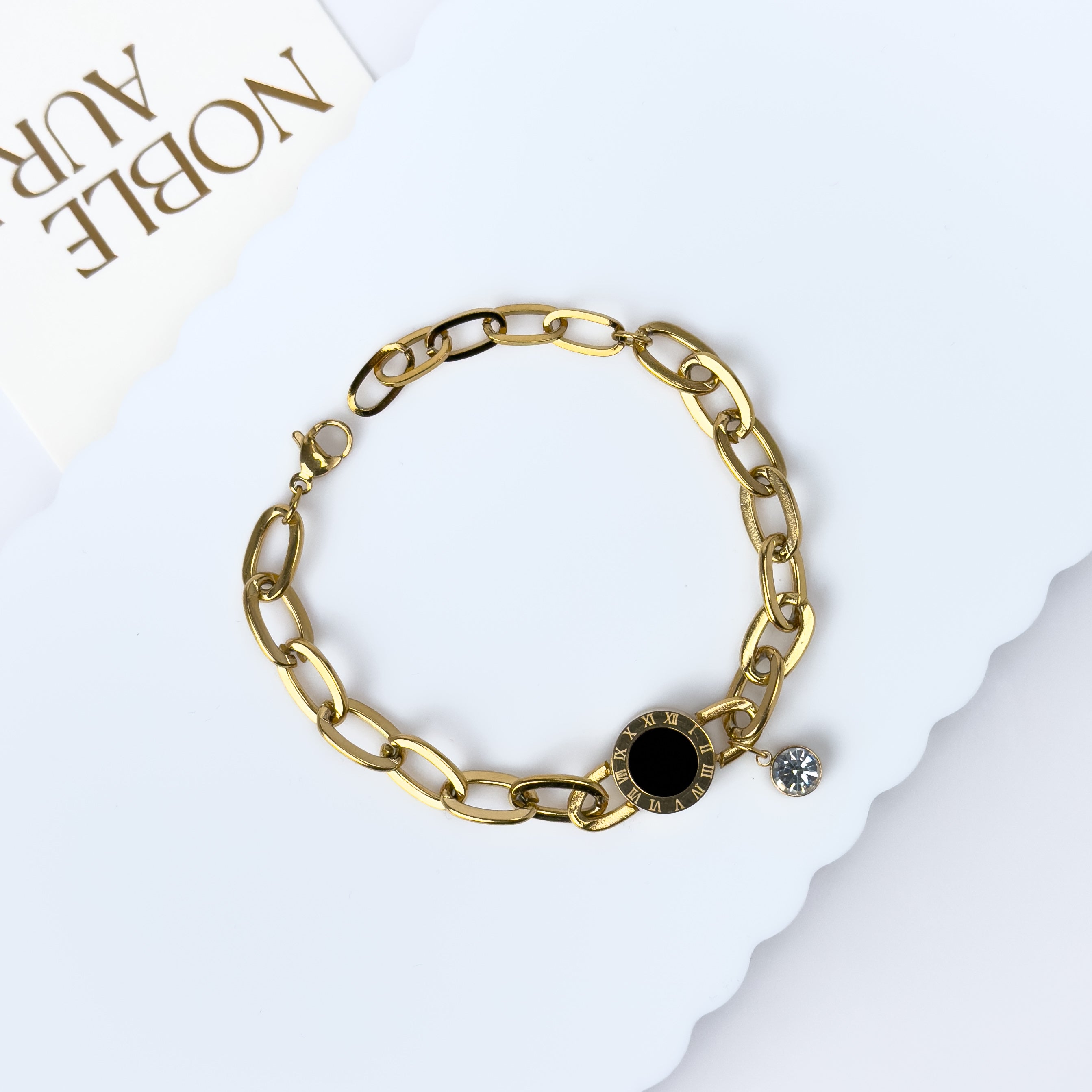 Roman Elegance Gold Link Bracelet