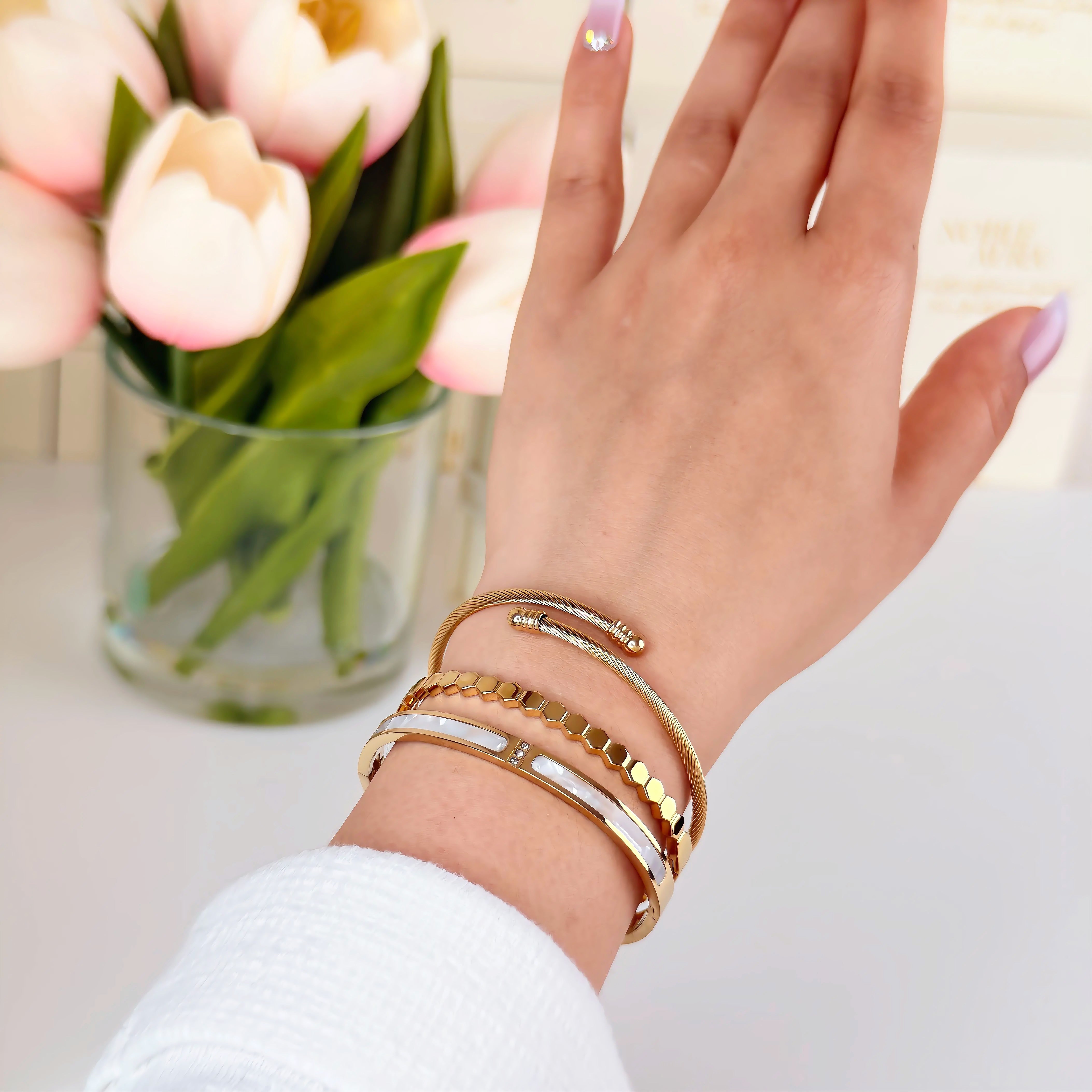 Gold Hexagon Link Bangle