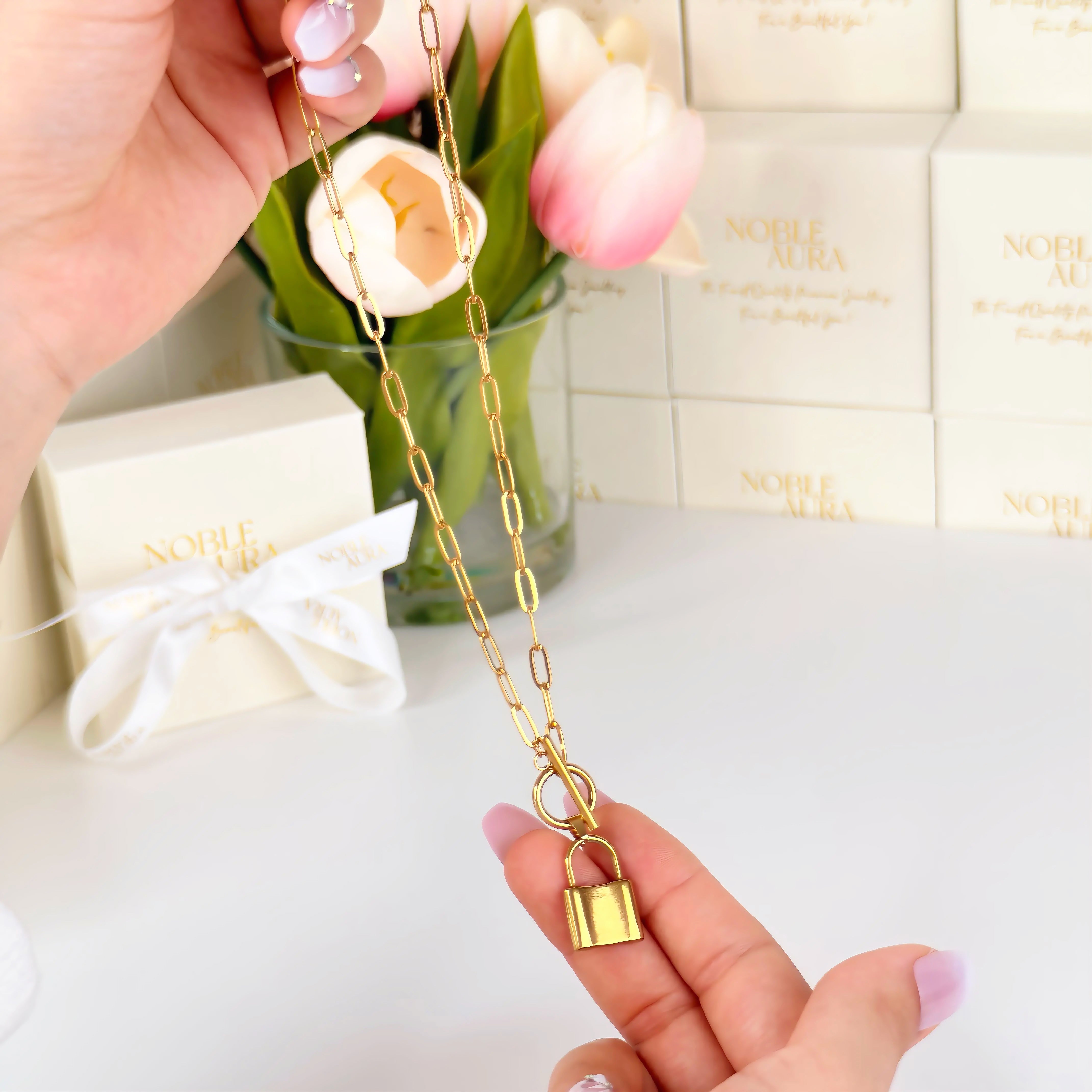 Gold Padlock Necklace Waterproof Tarnish-Free Necklace With T Bar Detail