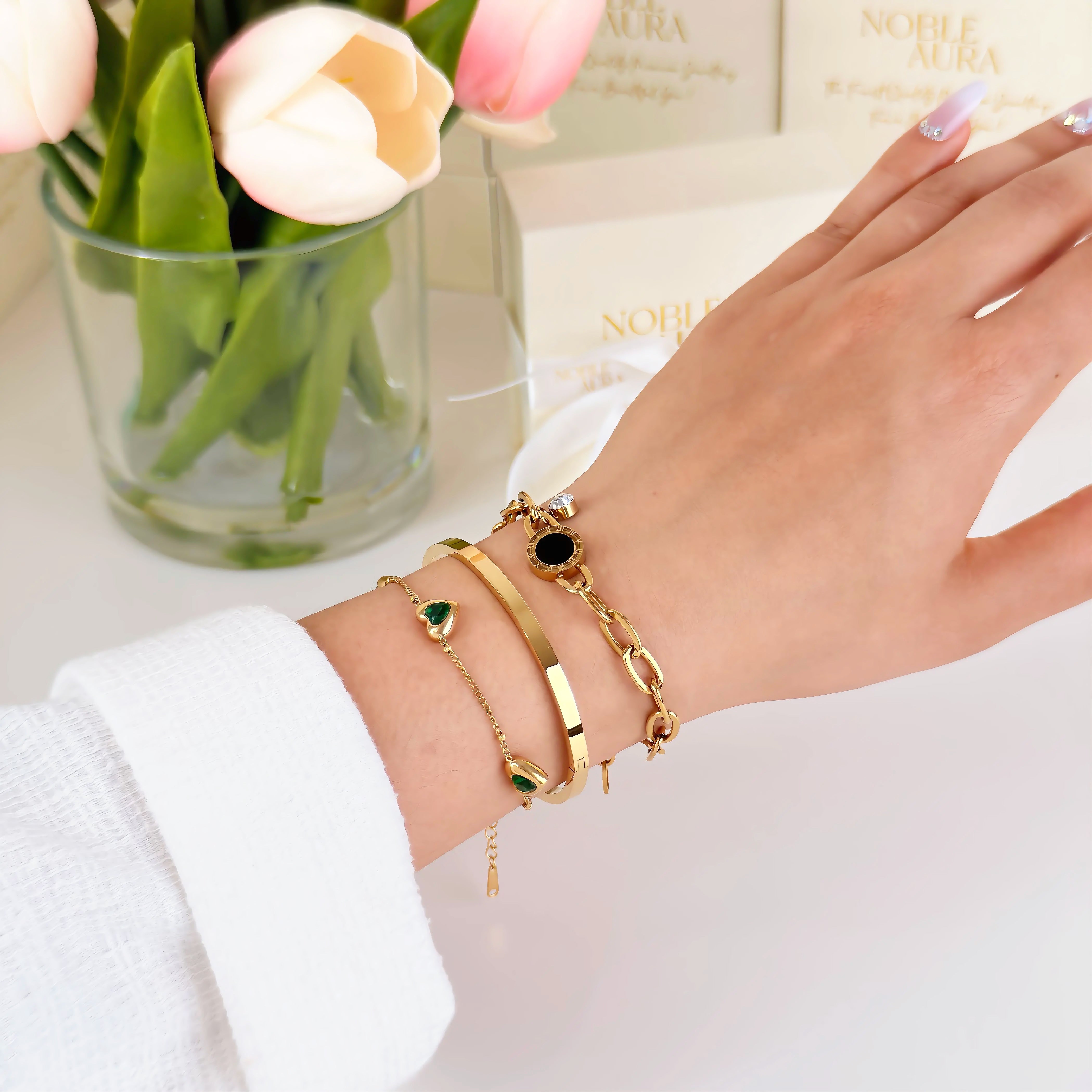 Roman Numeral Link Bracelet